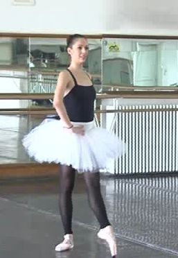 Balerina Adina Tudor