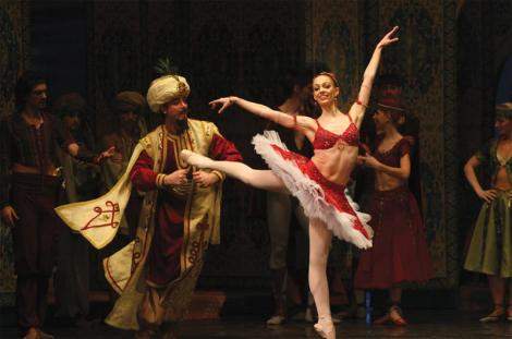 Balerina Adina Tudor Corsarul